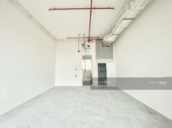 Centrium Square (D8), Office #576551301
